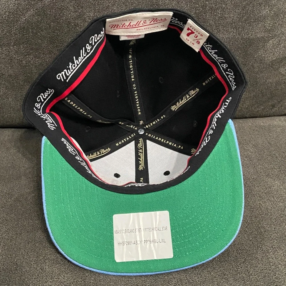 Mitchell & Ness 1997 NBA All Star Weekend Cleveland Hat Men 7 3/8 Black Blue Cap